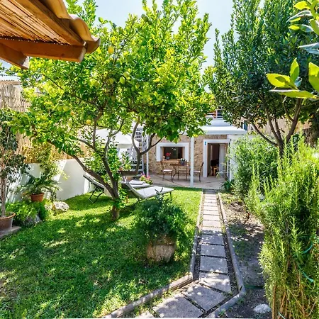 Mateu Villa Campanet